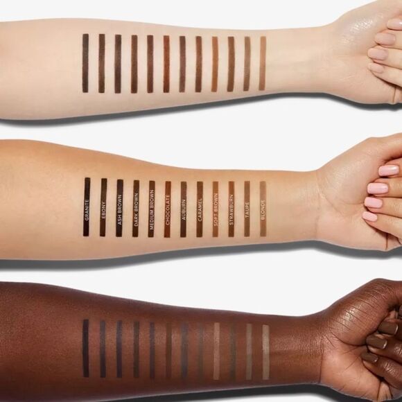 Anastasia Beverly Hills Brow Definer 3 in 1 Triangular Brow Pencil in Dark Brown - Picture 6 of 11